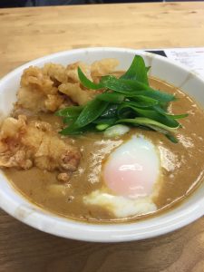 薬膳カレー鶏天うどん