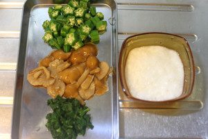 ○の野菜は下茹で後、氷水でしめ、食べやすい大きさに切りそろえる。山芋はすりおろしておく。